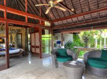 Villa Bulan Madu, Living Room